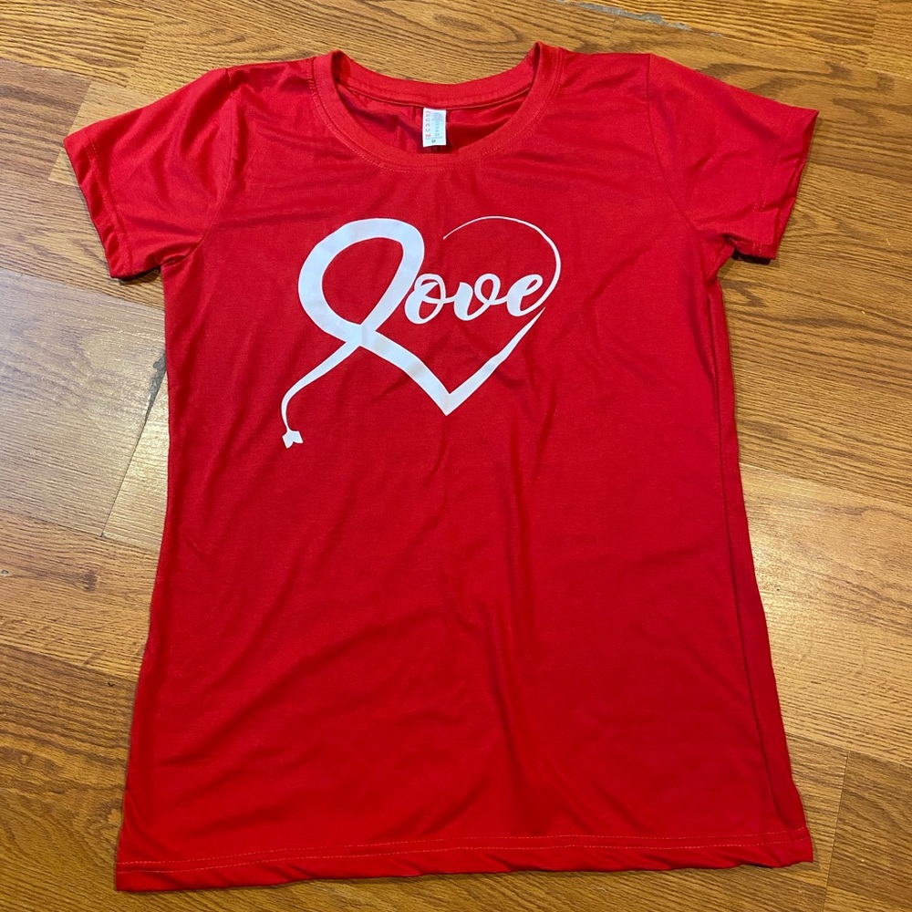 Love Tshirt